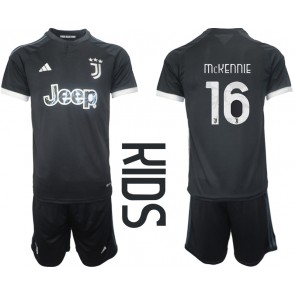 Juventus Weston McKennie #16 Rezervni Dres za Dječji 2023-24 Kratak Rukavima (+ kratke hlače)